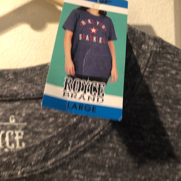 Shake Your Sparkle Tee Shirt - Picture 3 of 4